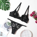 Dessous French Embroider Set - Reverse Beauty